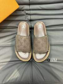Picture of Louis Vuitton Slippers _SKULVsz36-45WM0135341